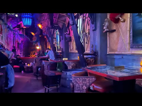 BEST LAS VEGAS HAPPY HOUR DRINKS & VIBE!!!! #video #videos #videoshort #videoshorts #lasvegas