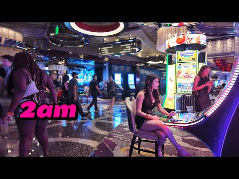Cosmopolitan 🫣💃 & Bellagio Las Vegas  | 2am Sunday Morning | October 2024 | Walking Tour