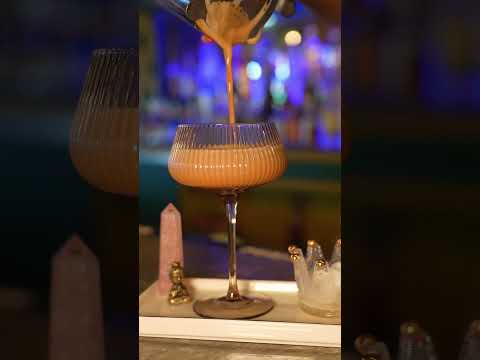 Espresso Martini with Dry Ice at Sivas Hookah Lounge | Las Vegas Nightlife #cocktail #restaurant
