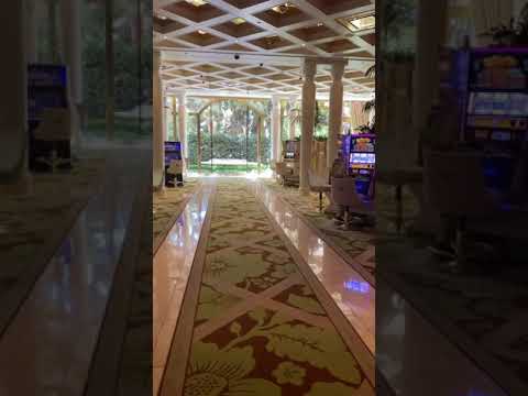 Secrets of a Las Vegas Local ☝️ Best Casino Bathrooms Ep. 4 Wynn